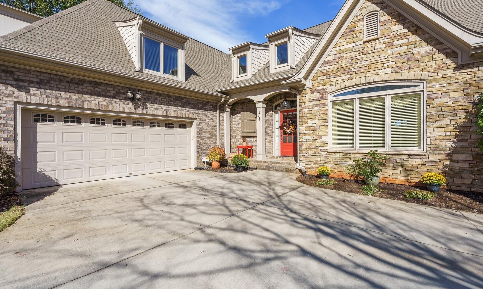 Property image 4 at 401 Carriage Hill Road, Simpsonville, SC 29681