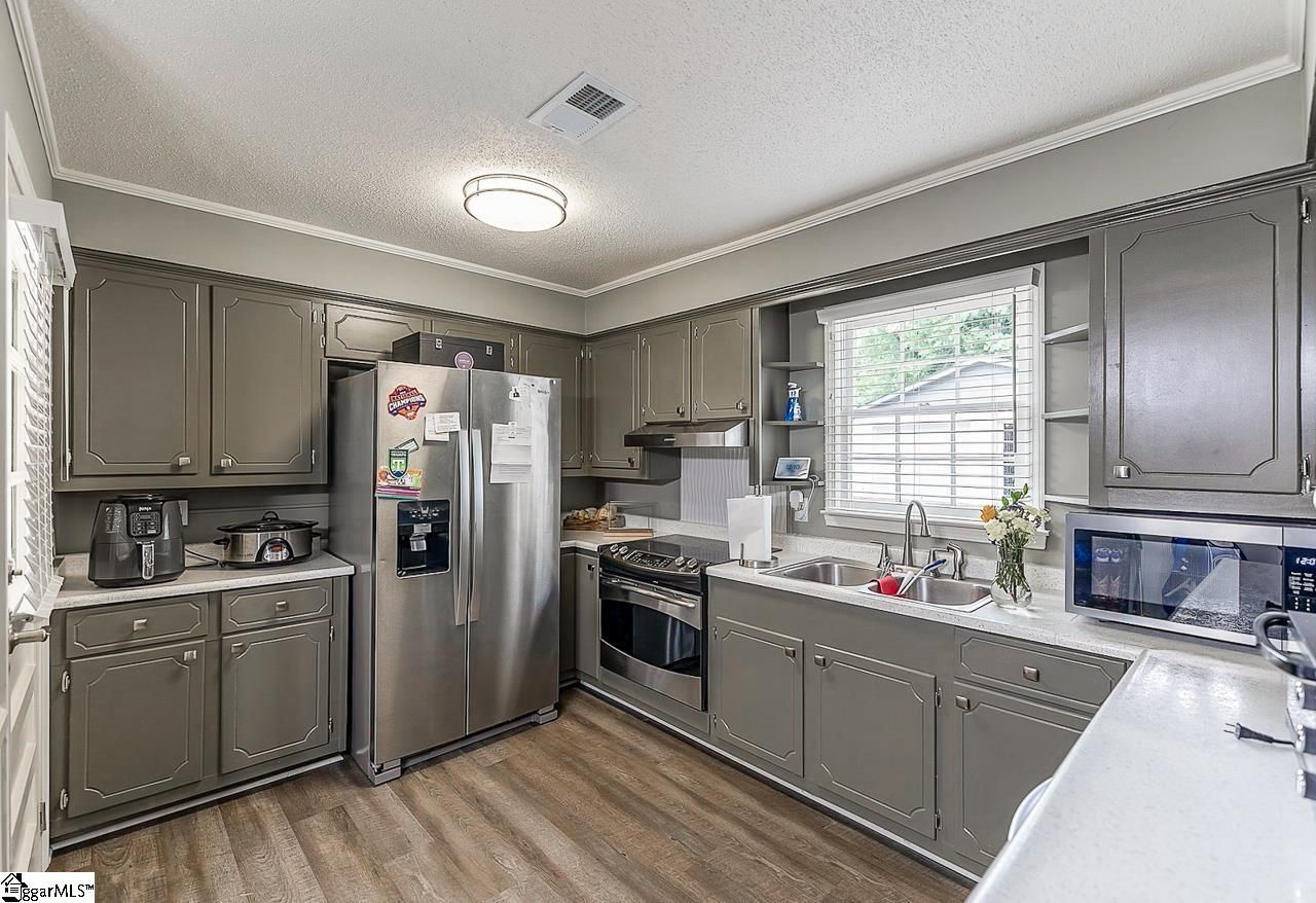 Property image 4 at 321 Tugaloo Road, Travelers Rest, SC 29690