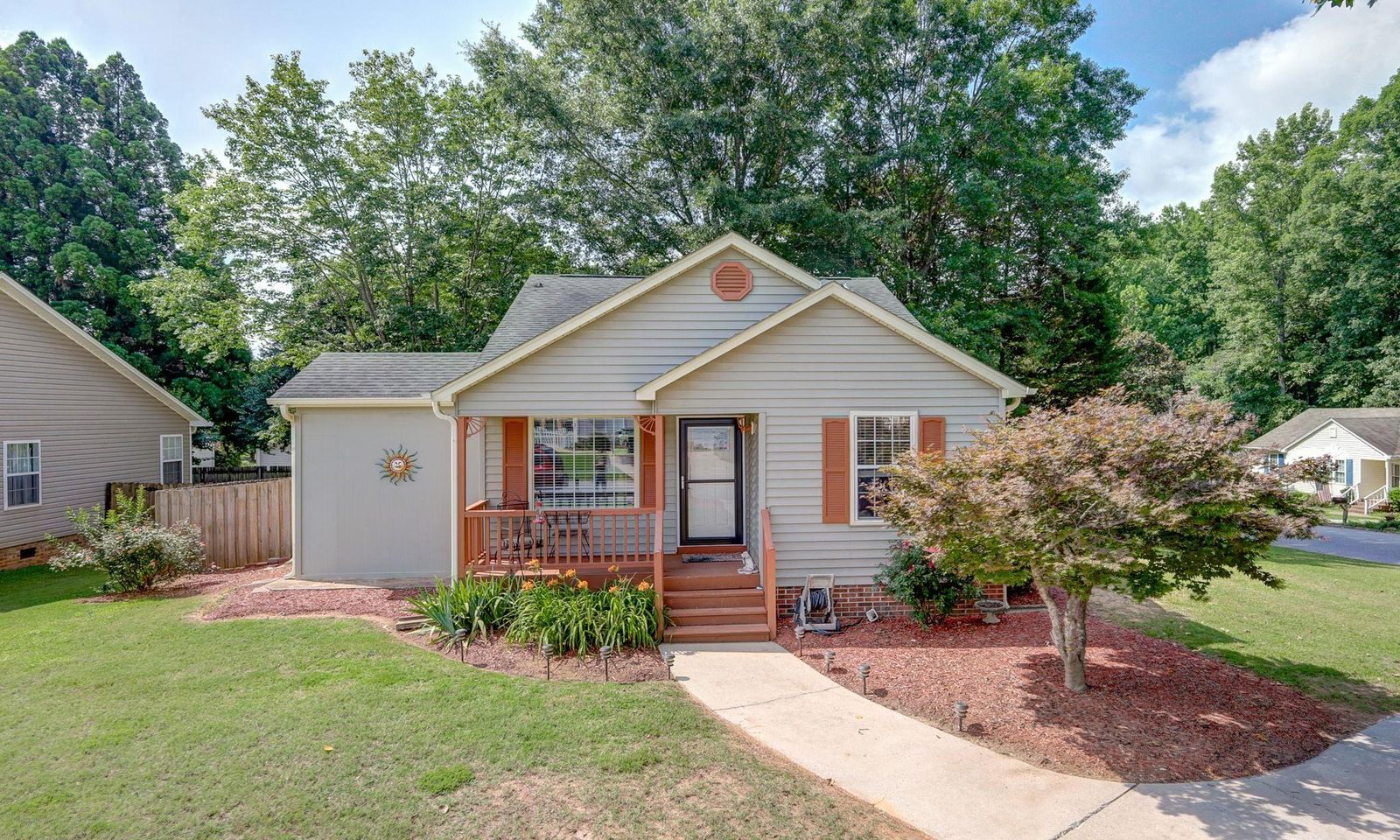 Dunwoody Oaks, Simpsonville Community