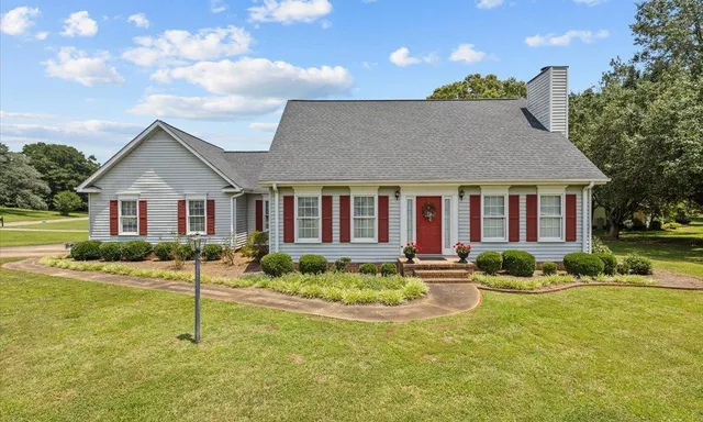102 Berkley Drive