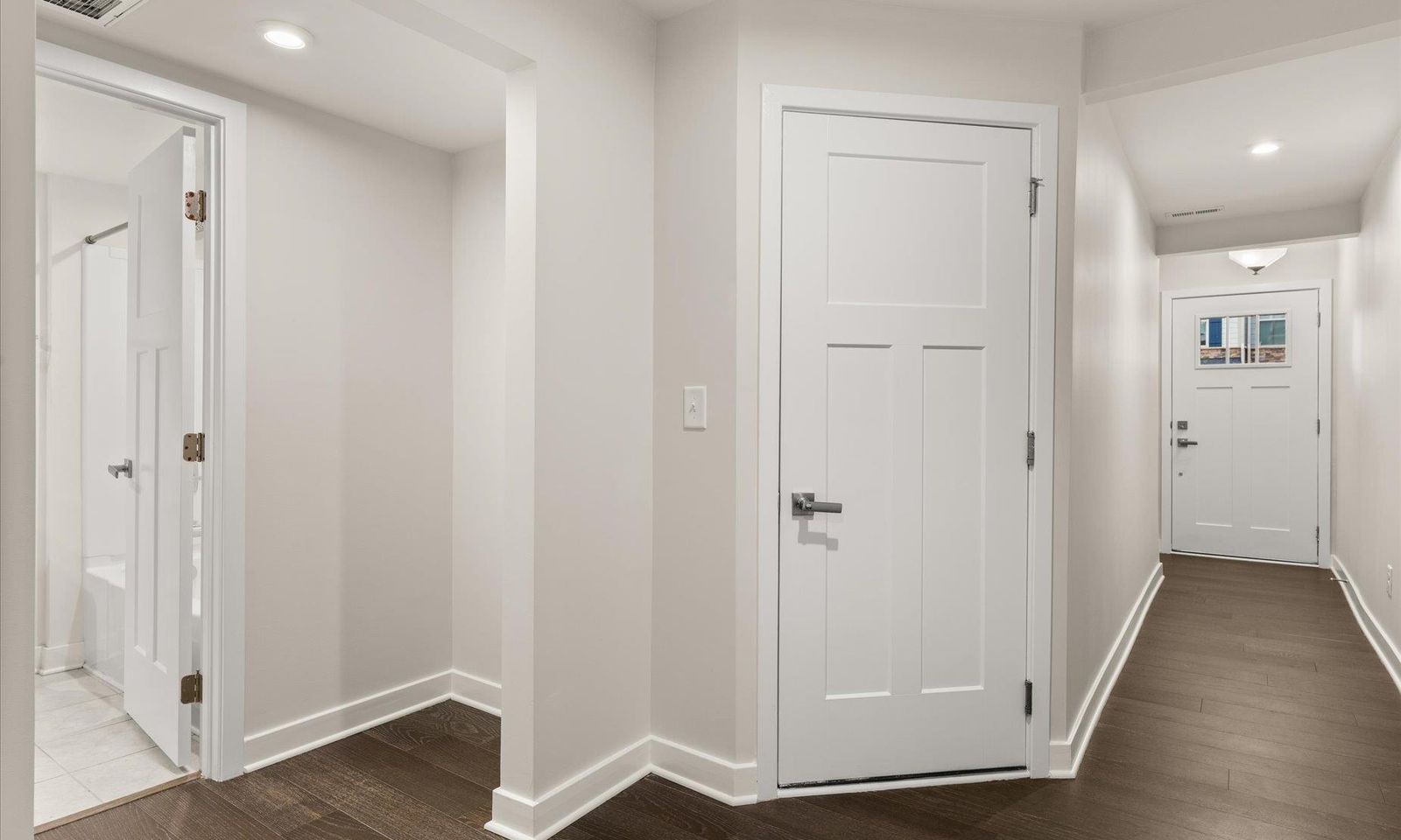 Property image 5 at 28 Questover Drive, Greenville, SC 29607