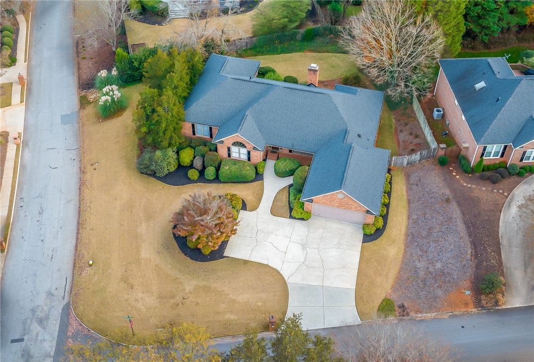 Property image 2 at 1 Stone Valley Court, Greer, SC 29650