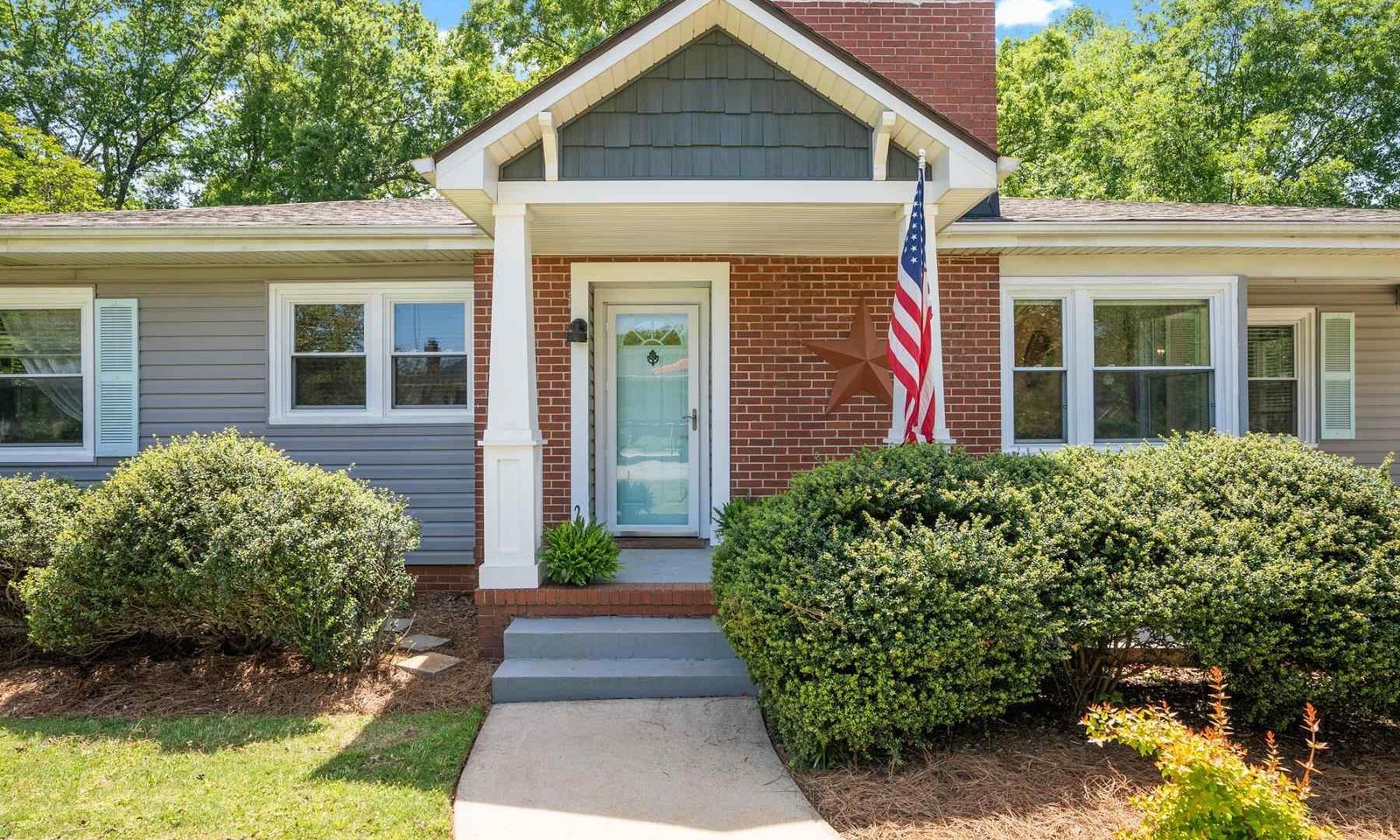 Property image 2 at 411 Dellwood Drive, Greenville, SC 29609
