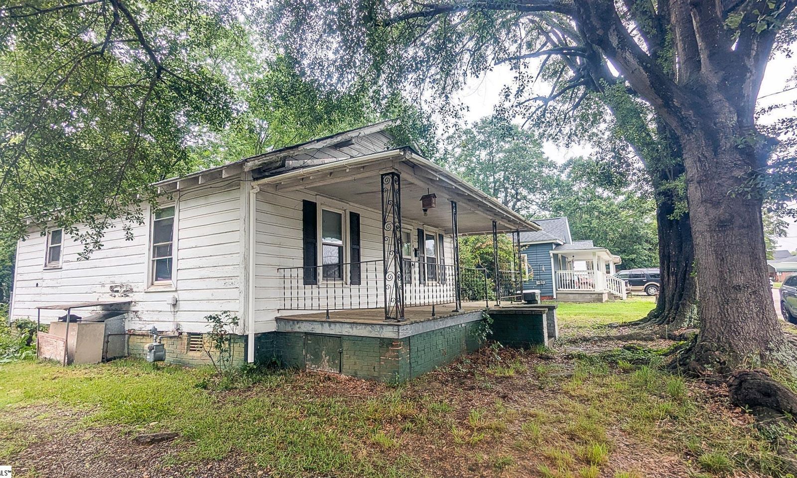 Property image 3 at 104 Albert Street, Greer, SC 29651