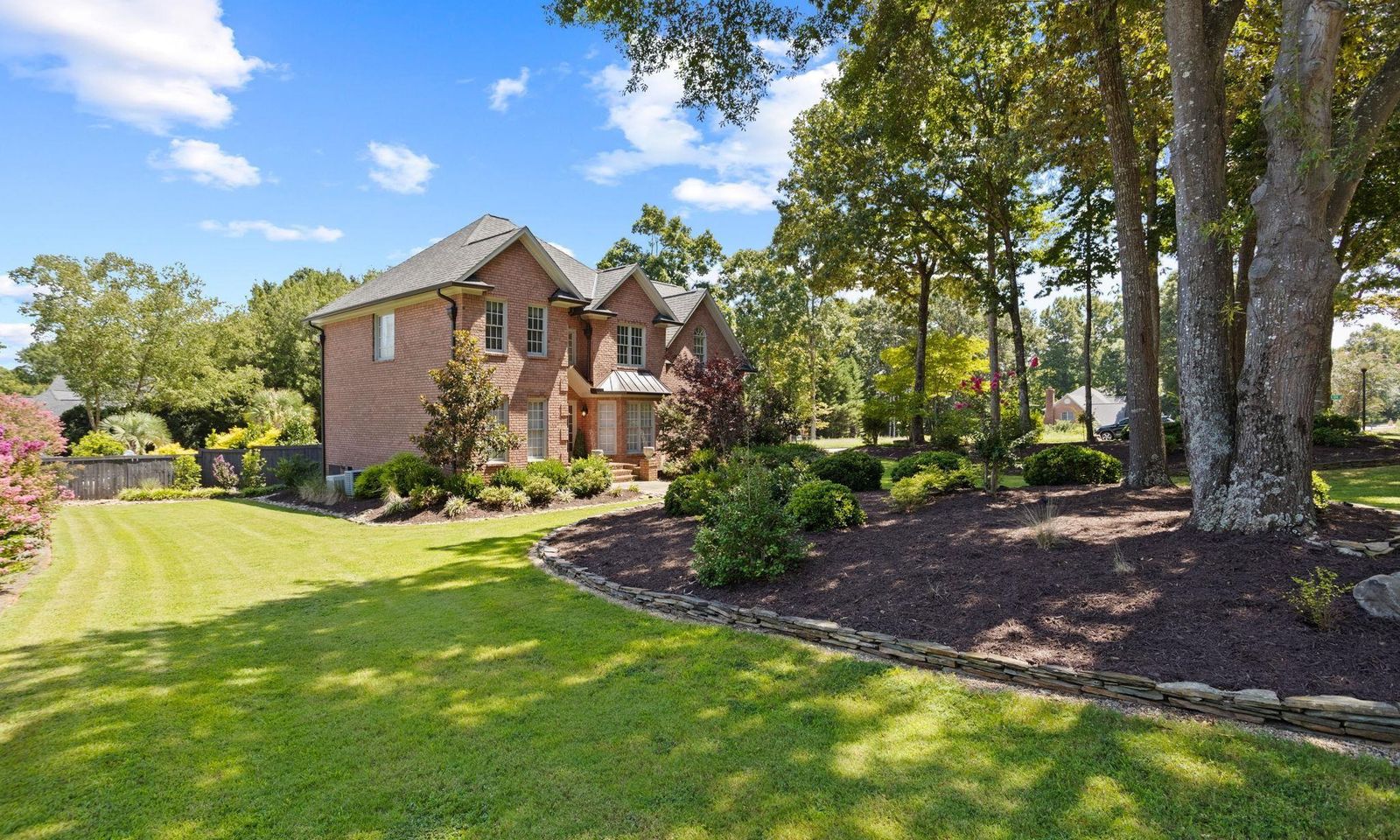 Property image 3 at 429 S Oakley Lane, Spartanburg, SC 29301