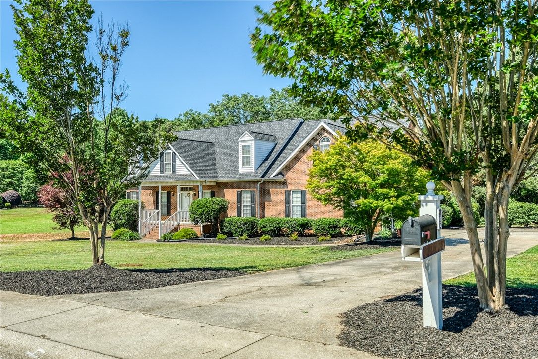 Main image of property at 105 Dandelion Trail, Anderson, SC 29621