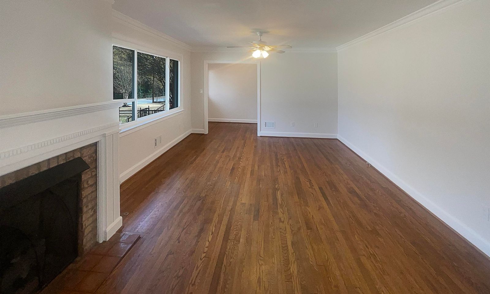 Property image 3 at 137 Batesview Drive, Greenville, SC 29607
