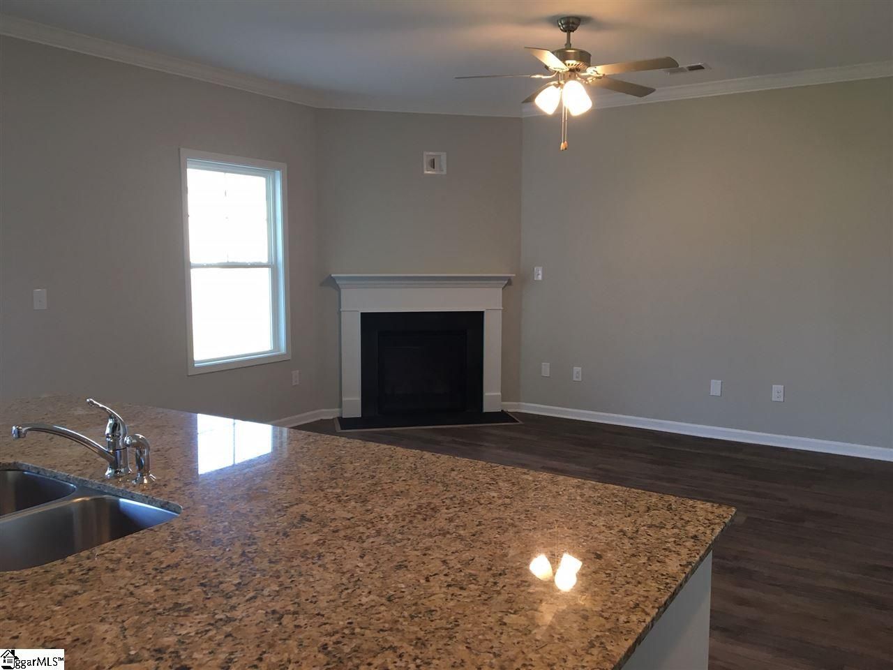 Property image 3 at 807 Camberwell Road, Simpsonville, SC 29680