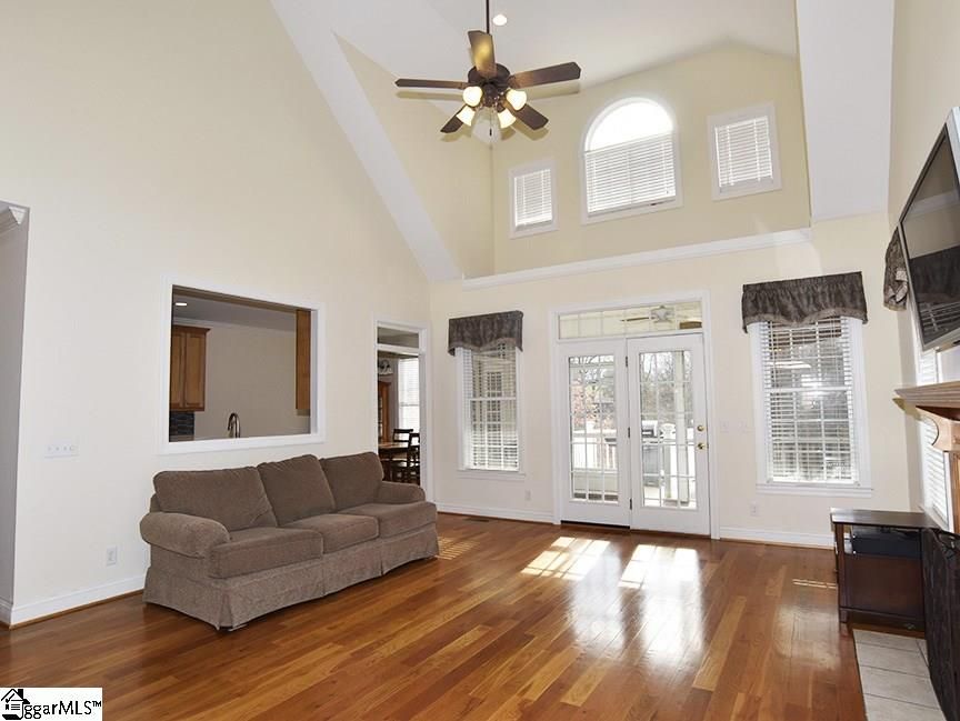 Property image 2 at 1 Cunningham Point Court, Greer, SC 29651