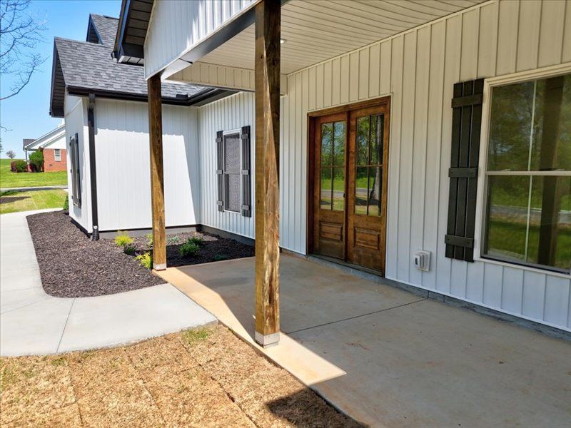 Property image 2 at 105 Grand Avenue, Belton, SC 29627