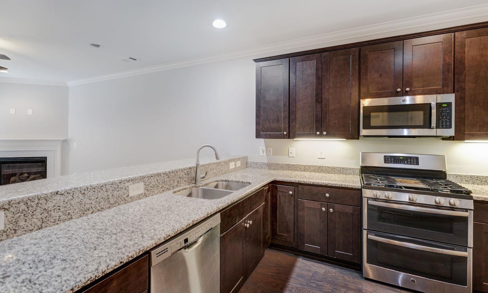 Property image 5 at 350 Scotch Rose Lane, Greer, SC 29650