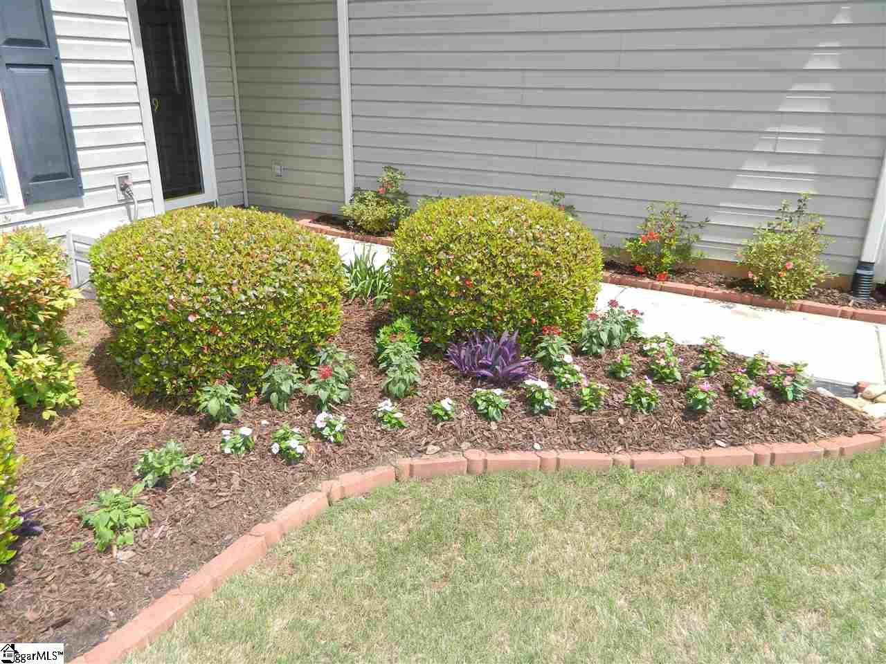 Property image 3 at 19 Watch Hill Court, Greenville, SC 29607