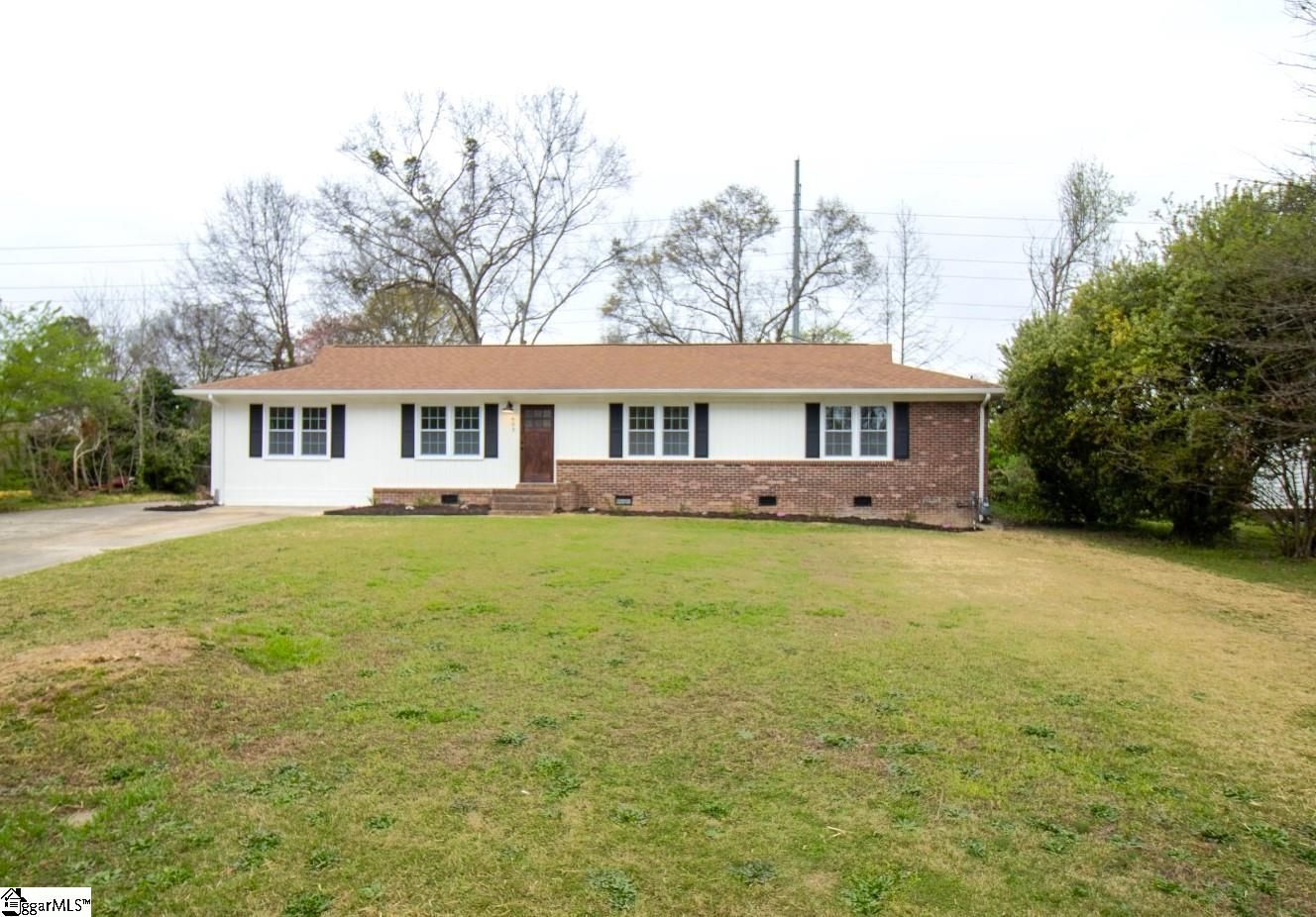 Main image of property at 603 Creighton Drive, Taylors, SC 29687