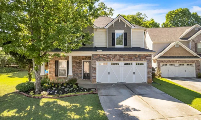14 Kinderwood Court