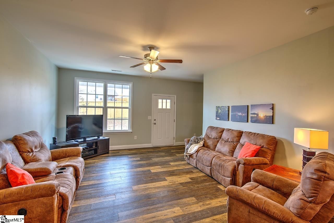 Property image 4 at 79 Lyman Lake Road, Lyman, SC 29635