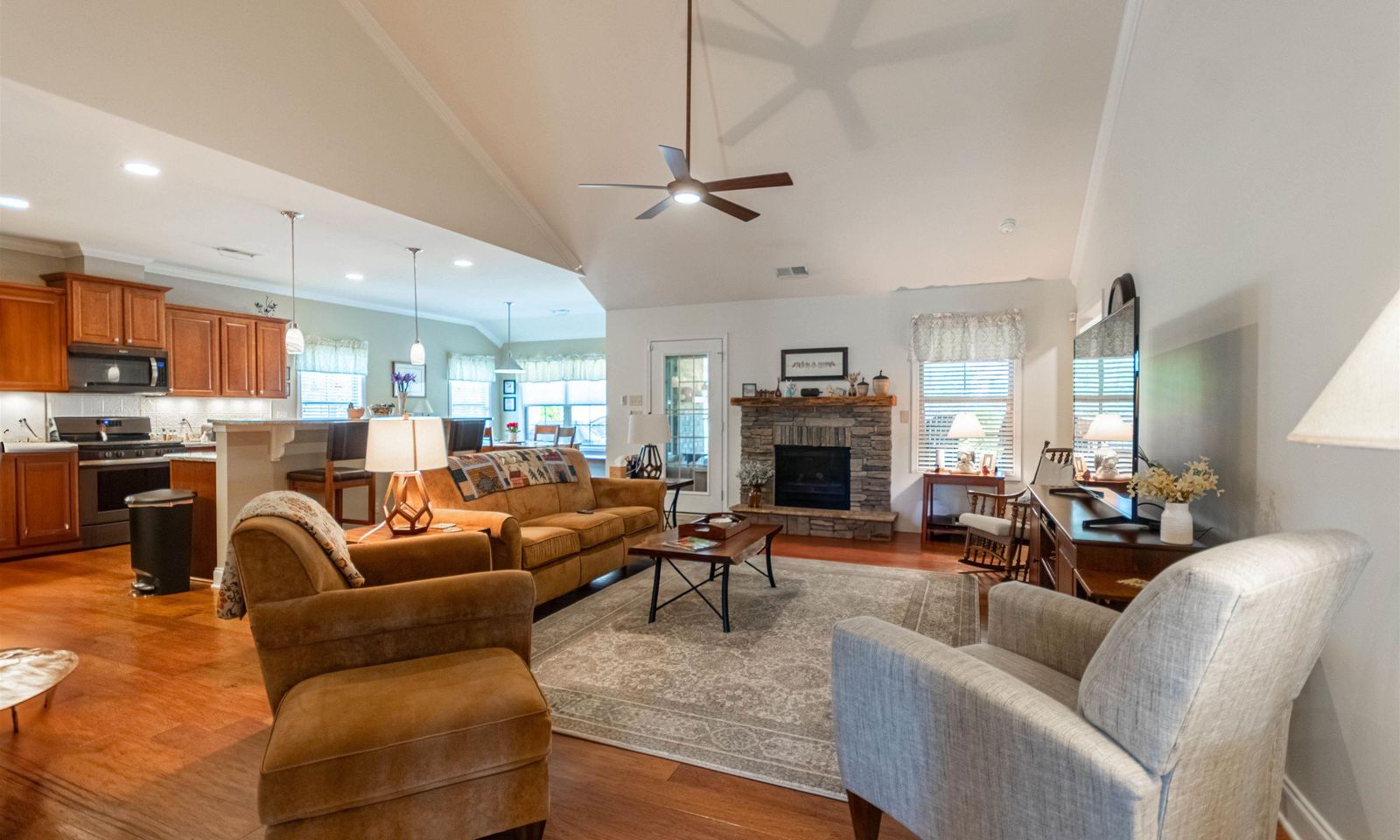 Property image 5 at 14 Ana Rose Court, Greer, SC 29651