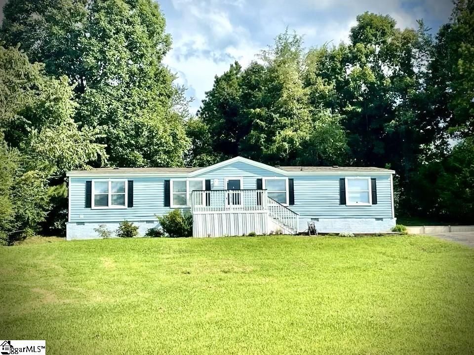 Main image of property at 403 Redridge Court, Fountain Inn, SC 29644