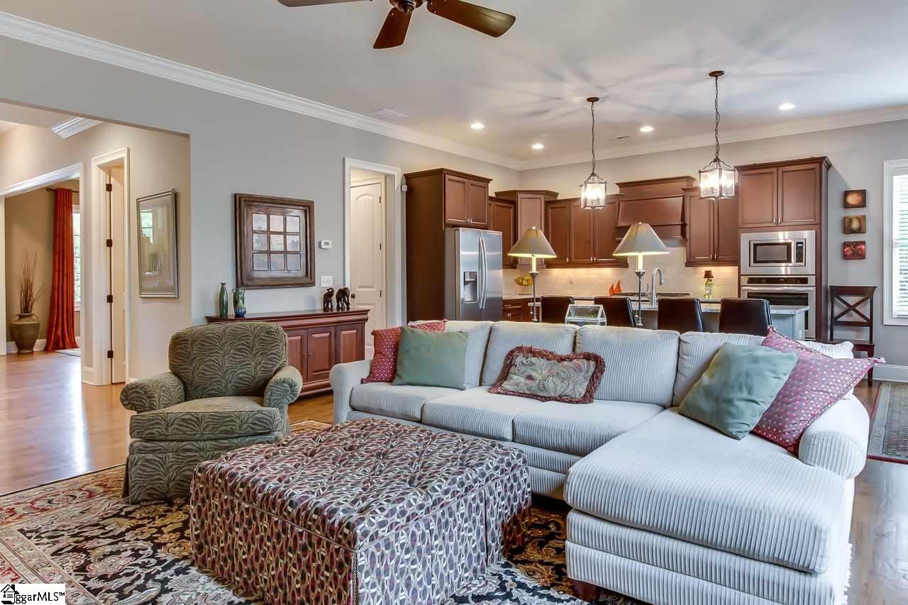 Property image 4 at 9 Jenkinson Court, Greenville, SC 29605