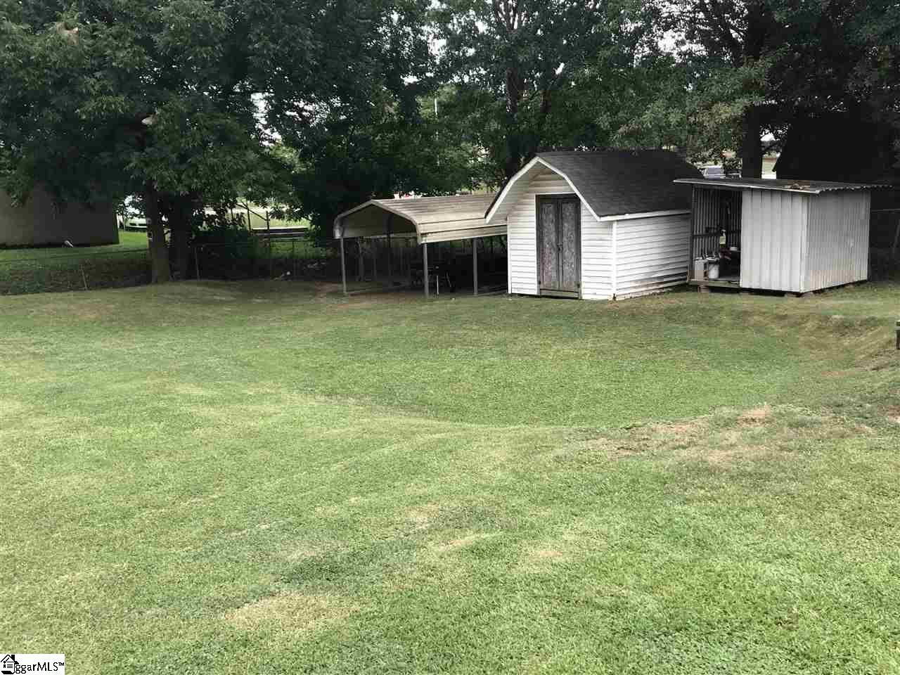 Property image 4 at 109 Albert Street, Greer, SC 29651