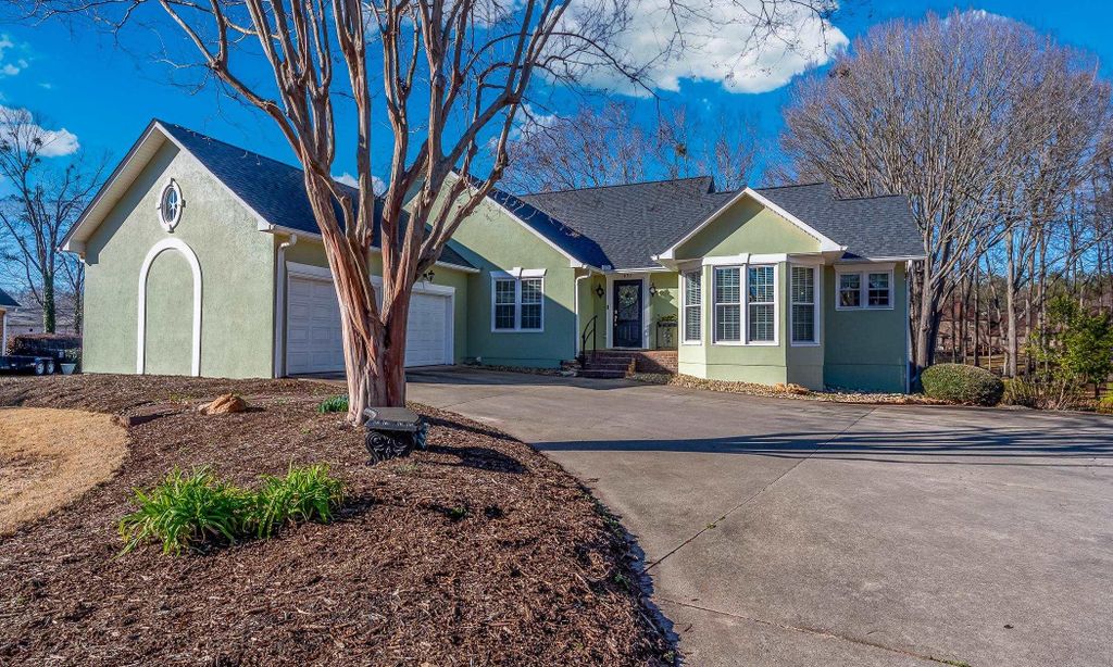 432 Thorn Meadow Lane
