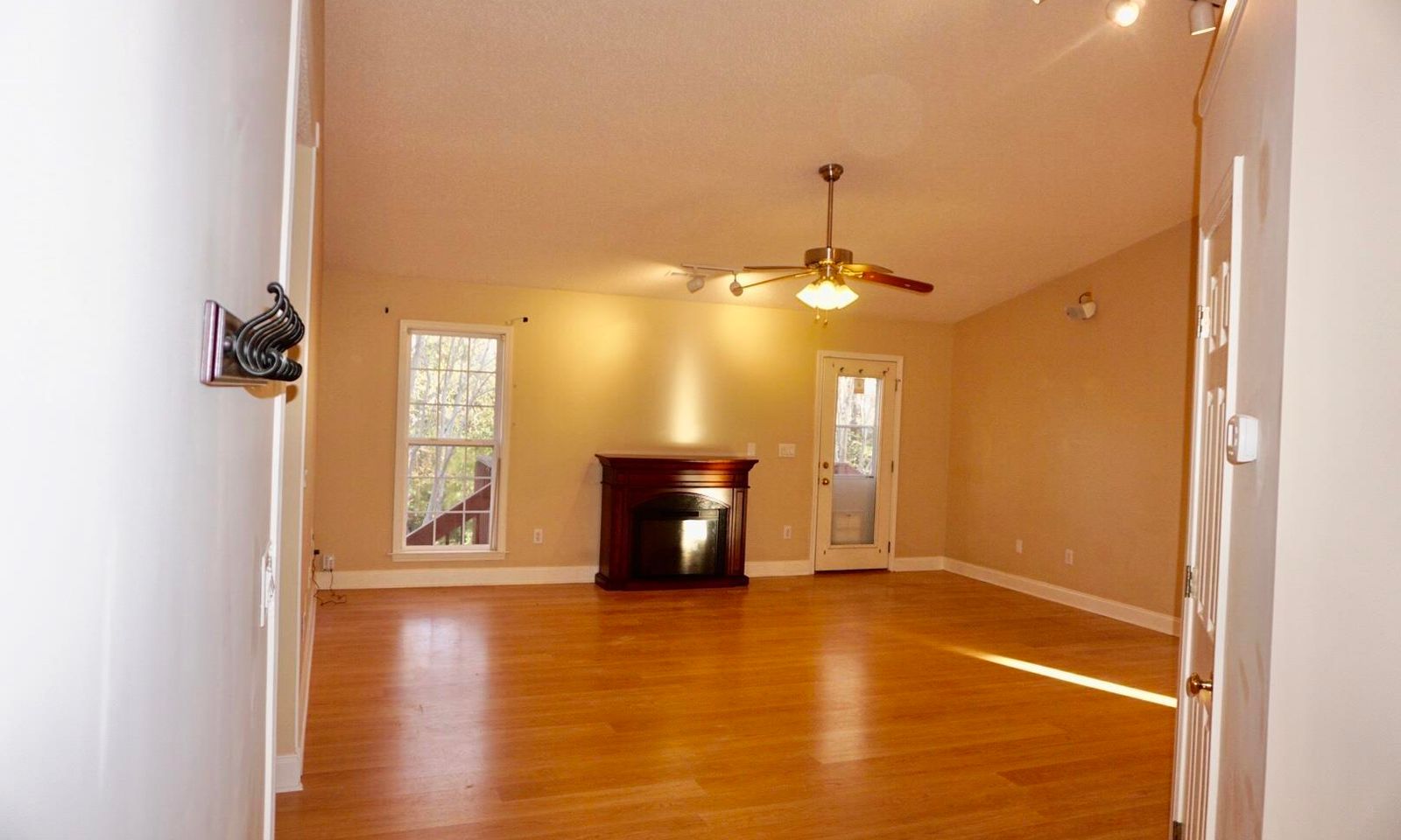 Property image 4 at 200 Stonington Way, Taylors, SC 29687