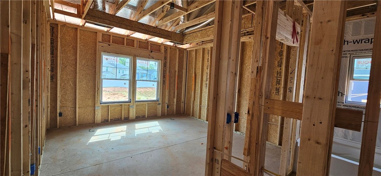 Property image 4 at 101 Denbigh Lane, Greenville, SC 29605