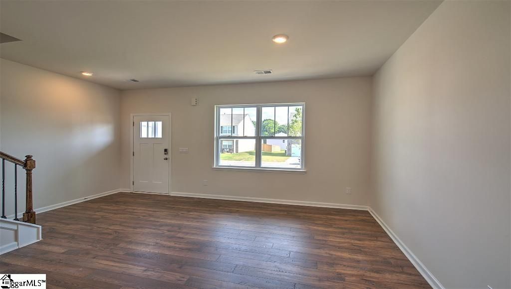 Property image 4 at 1267 Elterwater Lane, Spartanburg, SC 29306