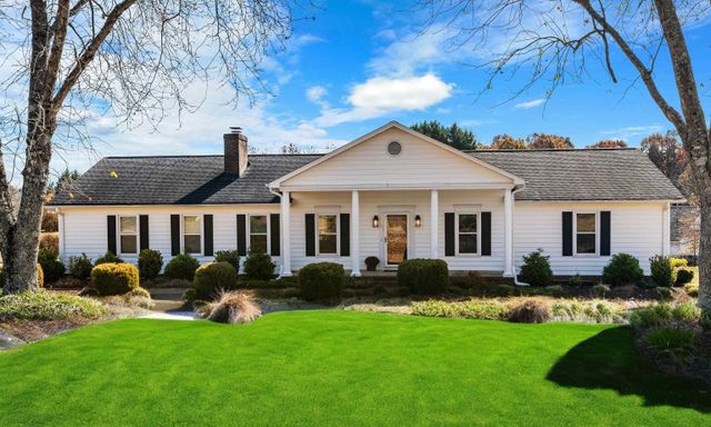 107 Mountain Crest Drive