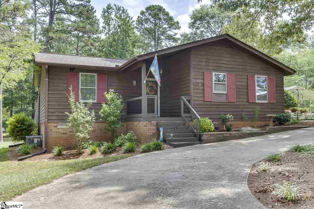 Main image of property at 322 Country Glen Lane, Pelzer, SC 29669