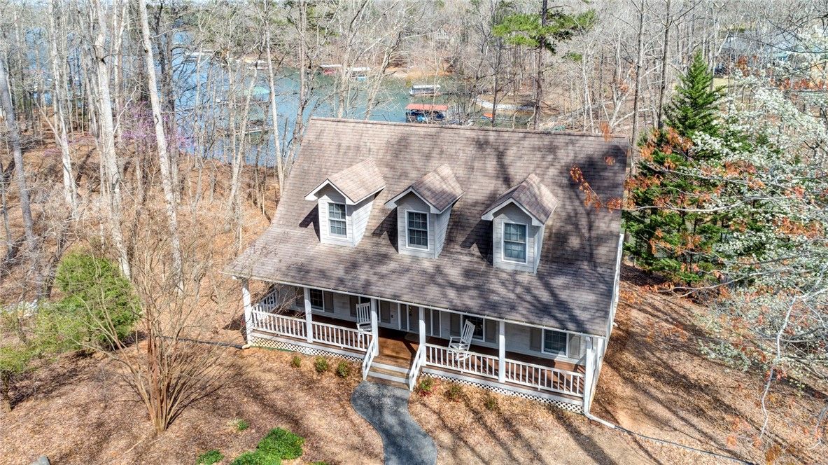 Property image 2 at 190 Rue St Joan, Lavonia, GA 30553
