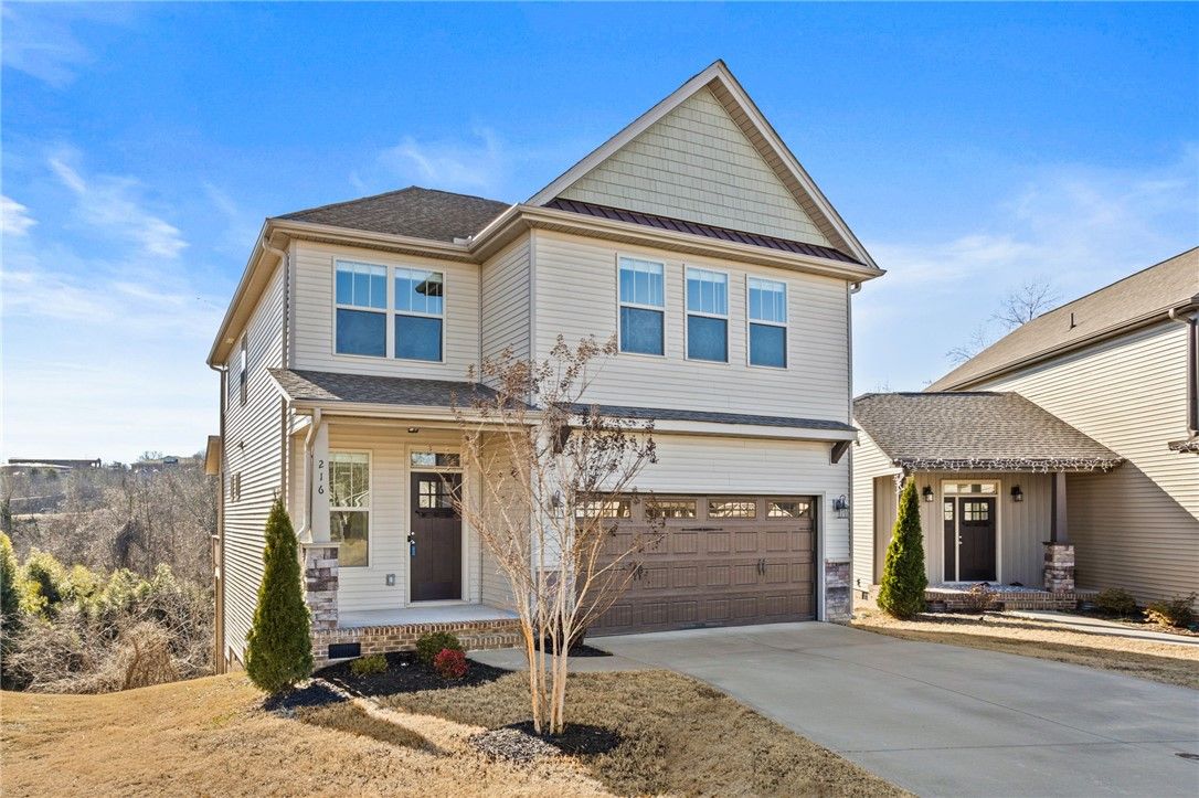 Property image 4 at 216 Clear Court, Taylors, SC 29687