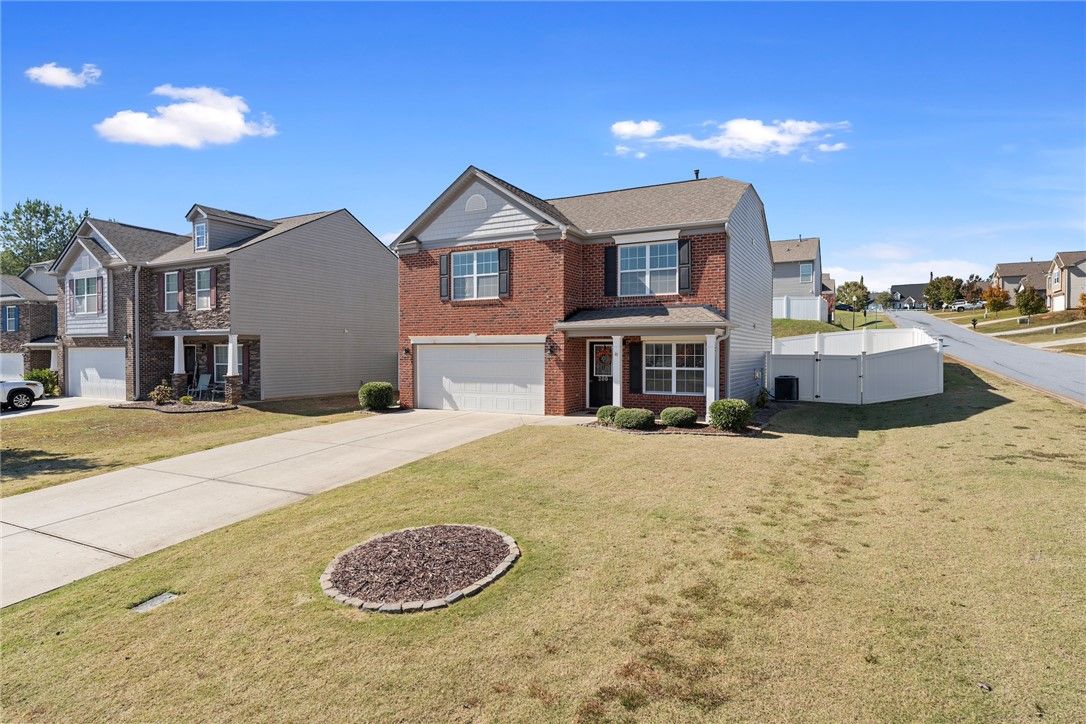 Property image 2 at 200 Farlow Court, Anderson, SC 29621