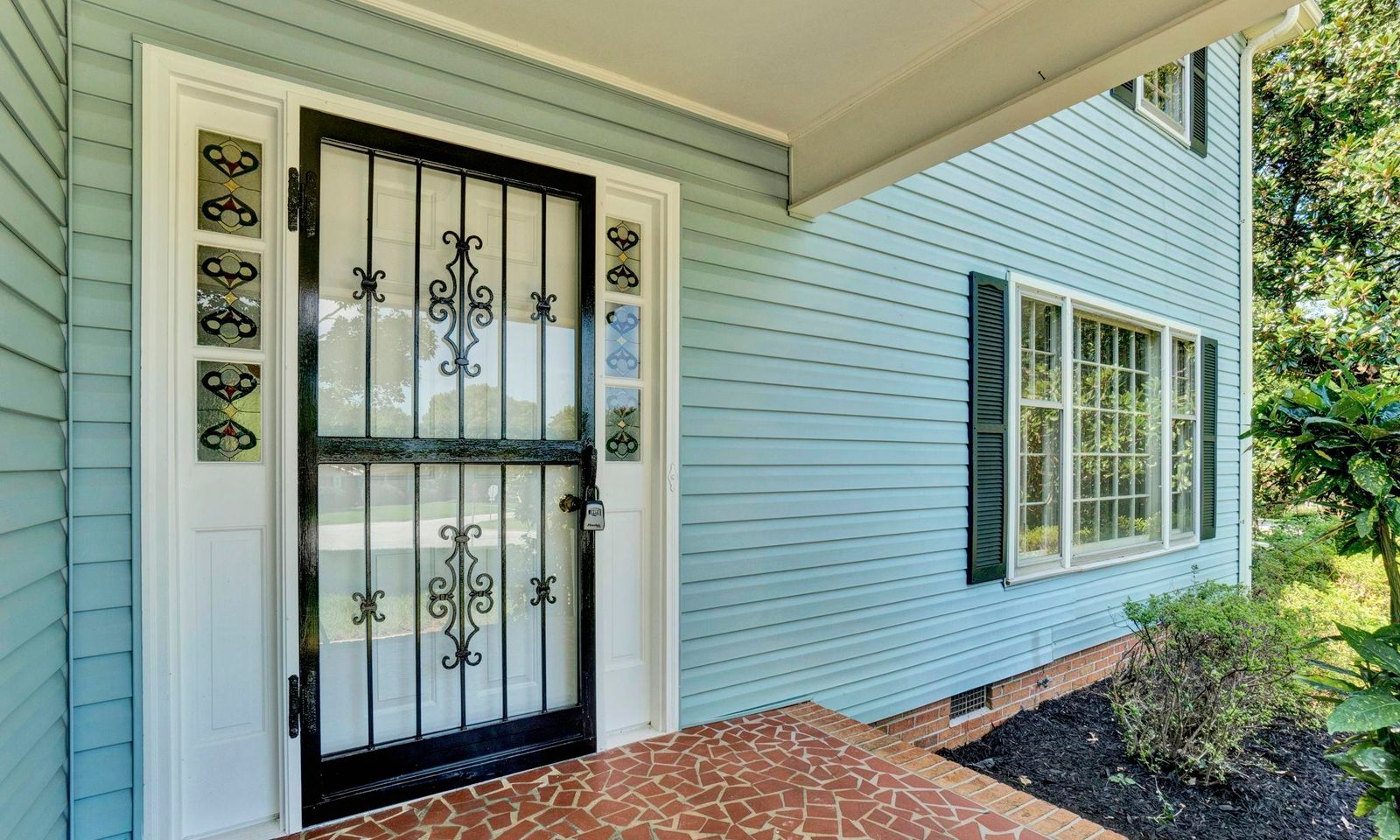 Property image 3 at 215 Bloomfield Lane, Greer, SC 29650