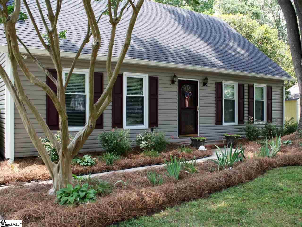 Property image 3 at 200 Woodview Drive, Taylors, SC 29687