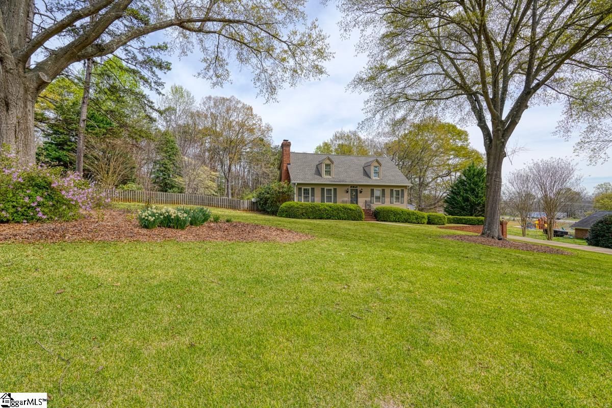 Property image 1 at 107 Woodwind Drive, Spartanburg, SC 29302