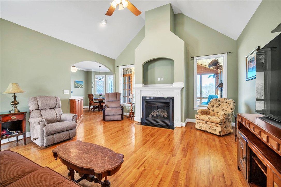 Property image 2 at 119 Creekwalk Drive, Anderson, SC 29625
