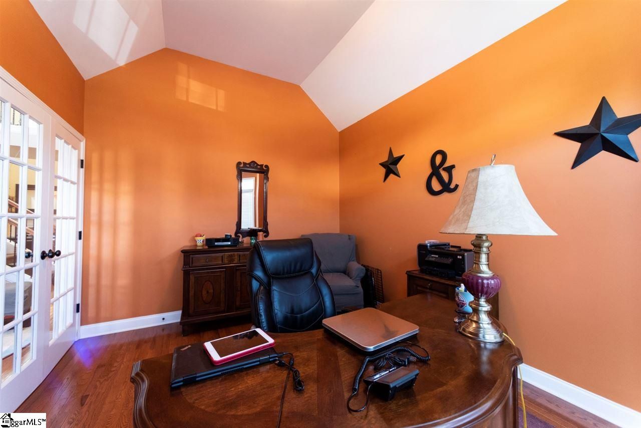 Property image 4 at 208 Abbey Gardens Lane, Simpsonville, SC 29681