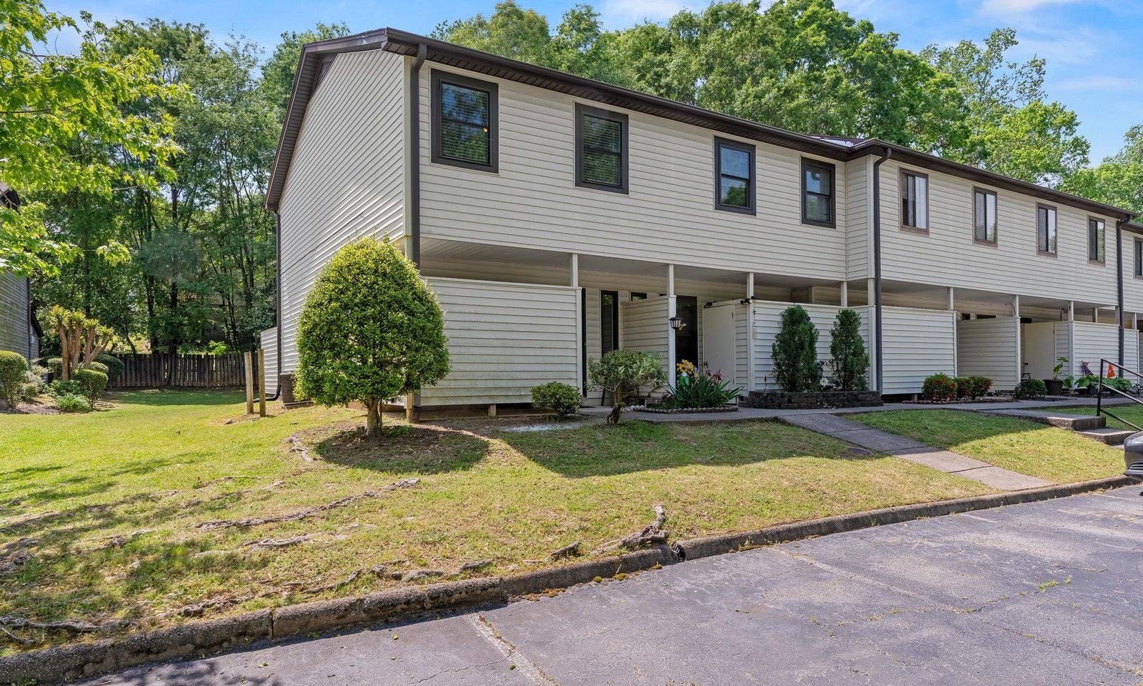 Property image 2 at 110 Shockley Street, Taylors, SC 29687