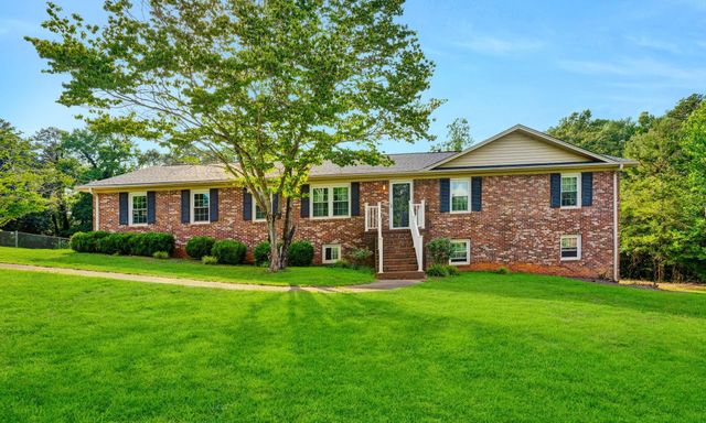 306 Dellwood Drive