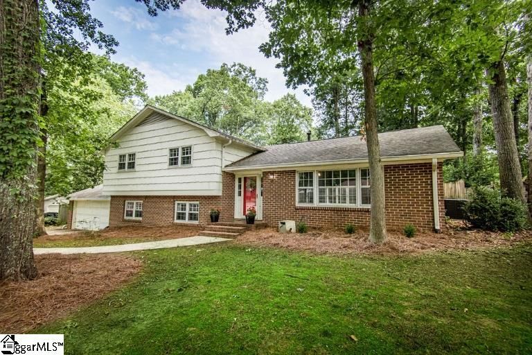 Property image 1 at 105 Dove Tree Road, Greenville, SC 29615