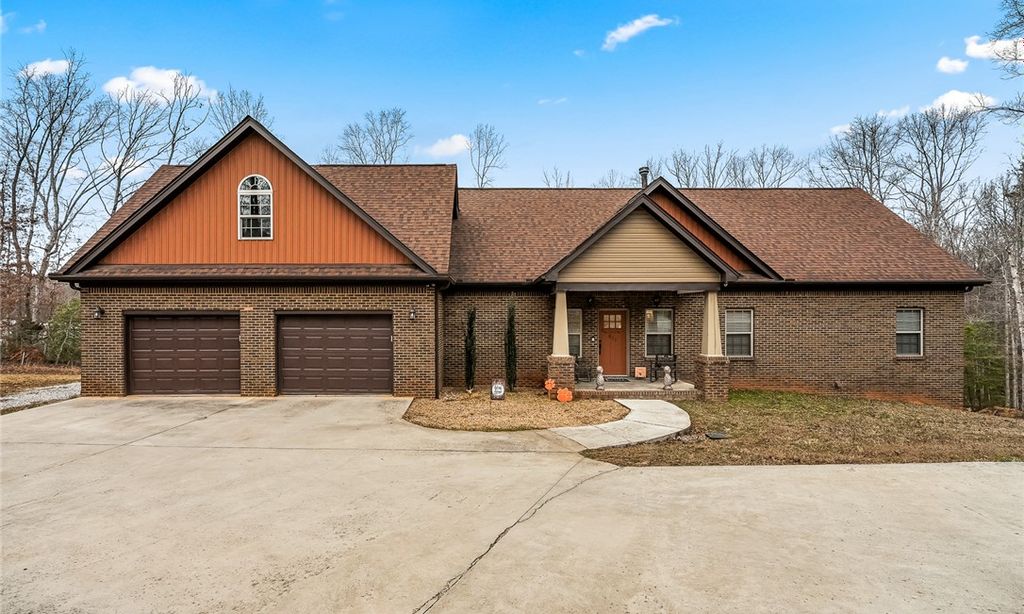 321 Teakwood Drive