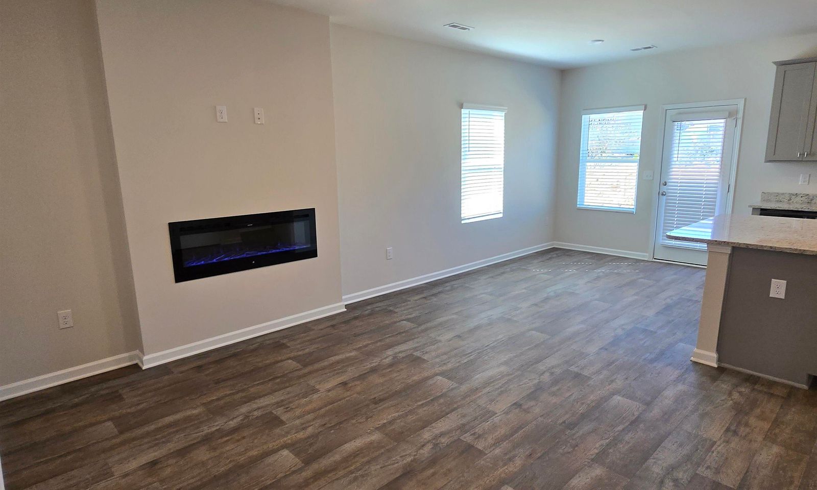 Property image 2 at 1036 Cargo Drive, Spartanburg, SC 29306
