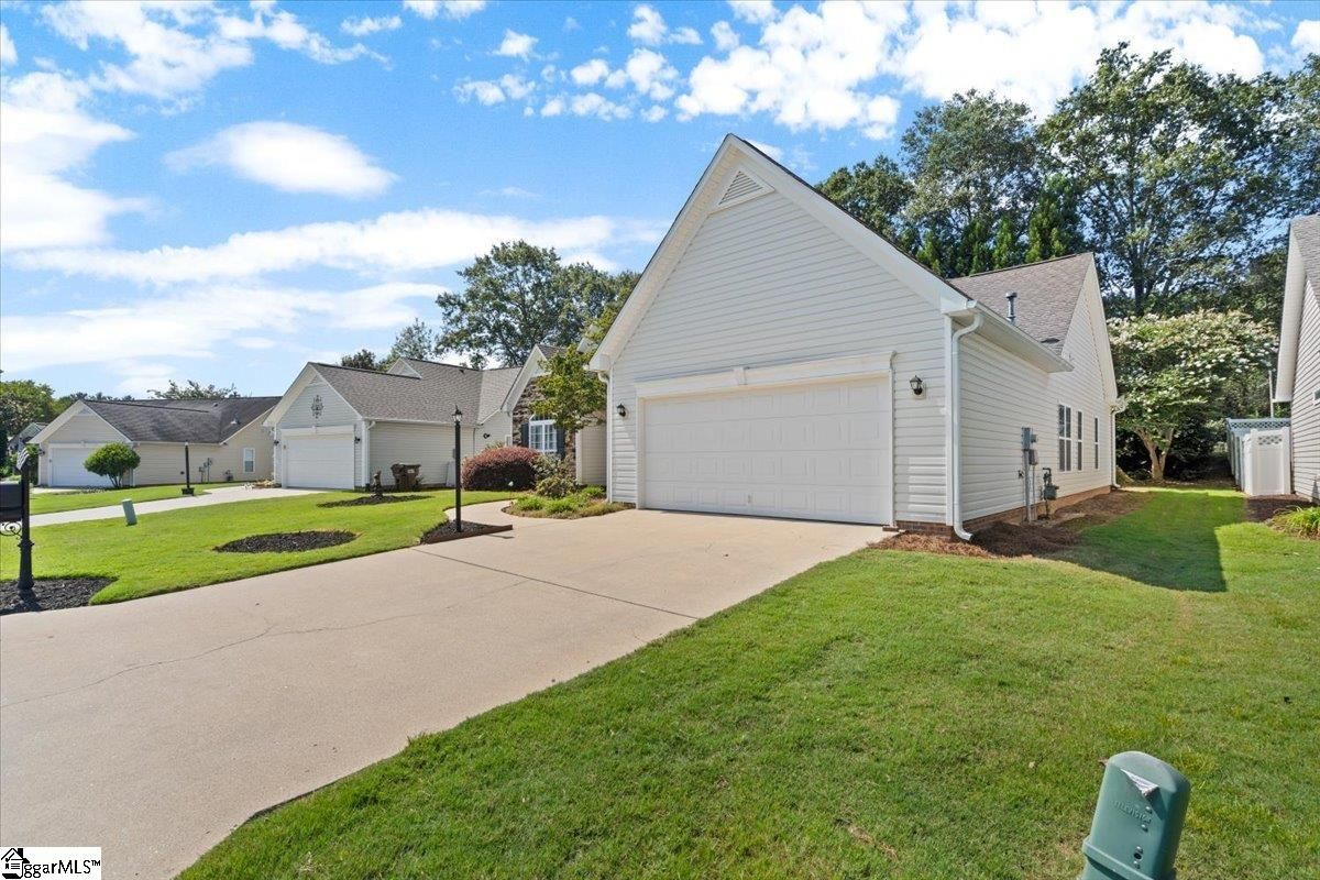 Property image 3 at 20 Cantera Circle, Greenville, SC 29615-6199