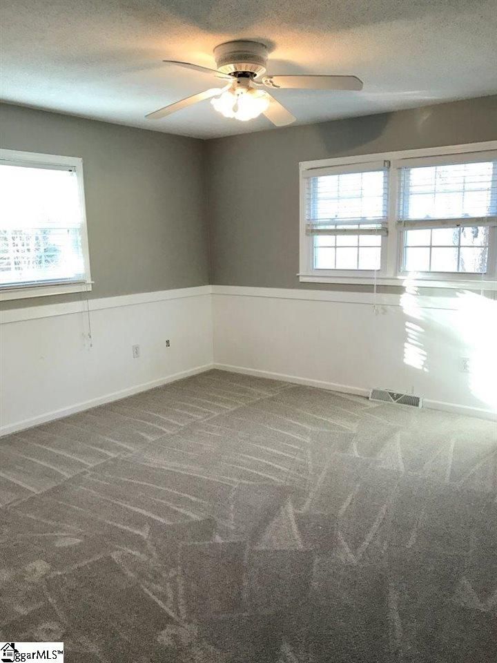 Property image 5 at 105 Pine Straw Way, Greenville, SC 29607