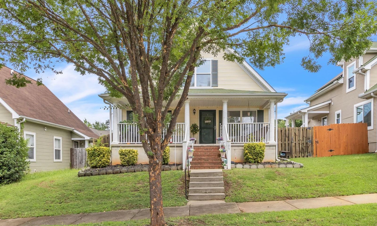 Property image 2 at 109 Asteria Street, Greenville, SC 29607