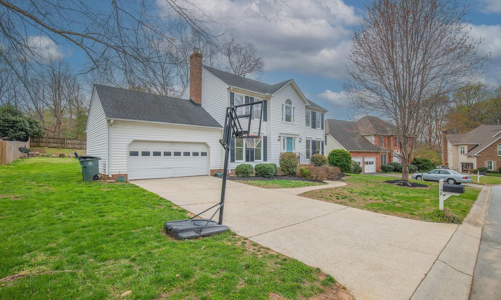 Property image 3 at 109 Coley Way, Greenville, SC 29615-5800
