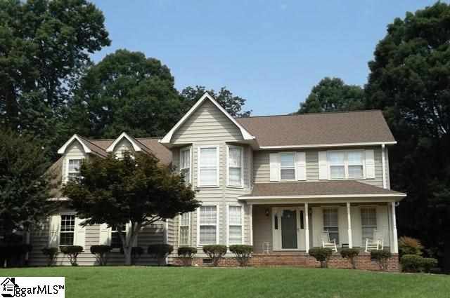 Main image of property at 5 Thistle Court, Greenville, SC 29615
