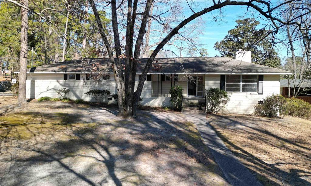 4637 Crystal Drive
