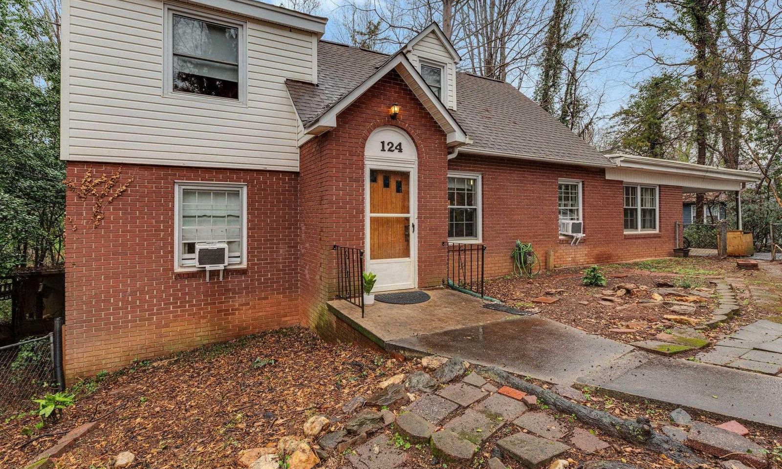Property image 4 at 124 College Heights Boulevard, Clemson, SC 29631