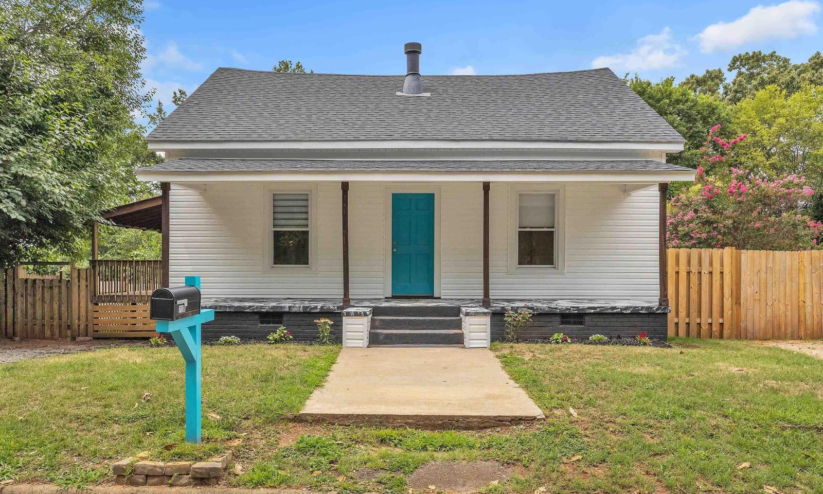 Property image 3 at 1106 Bennett Street, Greenville, SC 29611